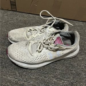 Under Armour Gray Lace Up Sneakers Size 11 US